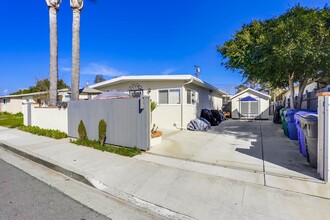 334 Grant St in Oceanside, CA - Building Photo - Building Photo