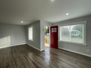 6107 99th St SW in Lakewood, WA - Building Photo - Building Photo