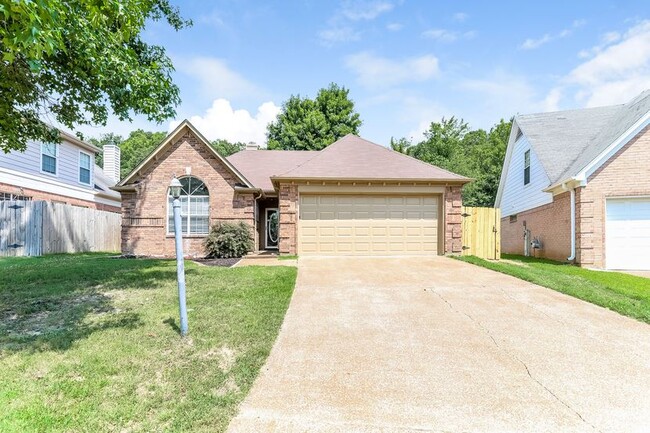 property at 9952 Woodland Bend Dr