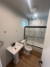 7237 Variel Ave in Los Angeles, CA - Building Photo - Building Photo