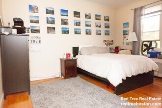 1743 Commonwealth Ave, Unit 1 in Boston, MA - Building Photo - Building Photo