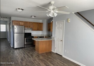 2007 River Dr in Greenville, NC - Building Photo - Building Photo