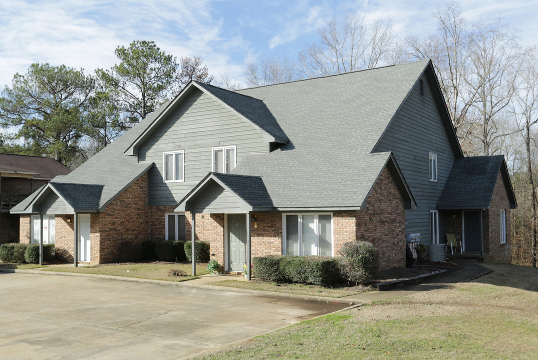 6173 Trestlewood Dr in Columbus, GA - Building Photo