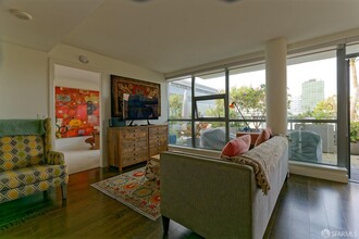 435 China Basin St in San Francisco, CA - Building Photo - Building Photo