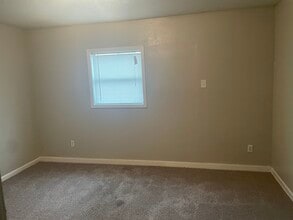 Cal West in Dallas, TX - Building Photo - Building Photo