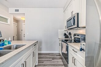 300-300 Auburn Meadows Common SE in Calgary, AB - Building Photo - Building Photo