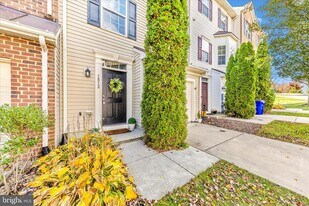 1812 Reading Ct in Mount Airy, MD - Building Photo