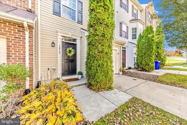 property at 1812 Reading Ct