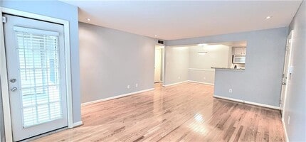 2060 Chastain Park Ct NE in Atlanta, GA - Building Photo - Building Photo