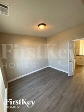 4911 Phipps Dr in Memphis, TN - Building Photo - Building Photo