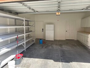 2925 Wigwam Pky, Unit 111 in Henderson, NV - Building Photo - Building Photo