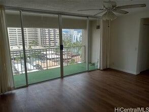 430 Keoniana St in Honolulu, HI - Building Photo - Building Photo