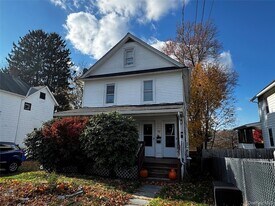 56 Watkins Ave in Middletown, NY - Building Photo