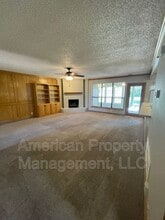 201 W K Pl in Jenks, OK - Building Photo - Building Photo
