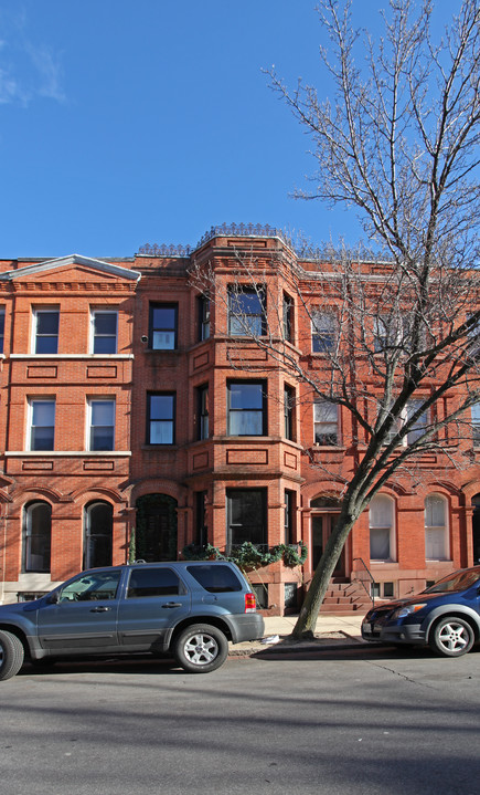 1827 Bolton St in Baltimore, MD - Foto de edificio