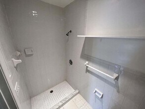 101 Mallard Ct in Royal Palm Beach, FL - Building Photo - Building Photo