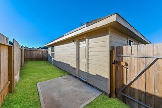 2531 Westslope Dr in Shenandoah, TX - Building Photo - Building Photo