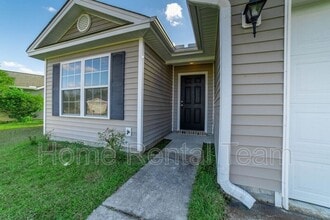 37 Twin Oaks Pl in Savannah, GA - Building Photo - Building Photo