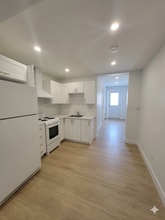 132 Merner Ave in Kitchener, ON - Building Photo - Building Photo