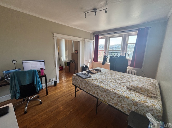 1630 Commonwealth Ave, Unit 1637-14