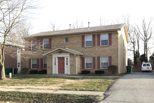 7413 Garrison Rd in Louisville, KY - Building Photo