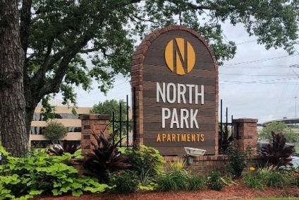 North Park Apartments in Houston, TX - Foto de edificio - Building Photo