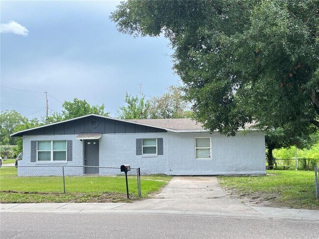 300 Campus View Dr