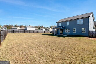 132 Fresh Laurel Ln in Locust Grove, GA - Building Photo - Building Photo