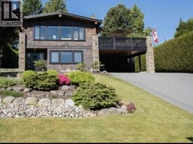 507 Allen Dr in Delta, BC - Building Photo