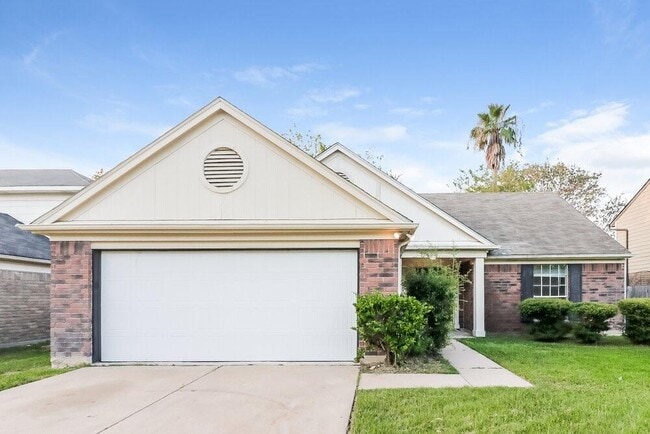 property at 1602 Clear Valley Dr
