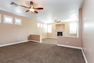 3729 White Lion Ln in North Las Vegas, NV - Building Photo - Building Photo