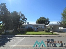 1705 W Hermosa Dr in Artesia, NM - Building Photo
