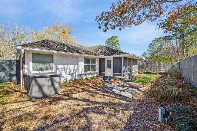 1722 Red Oak Terrace