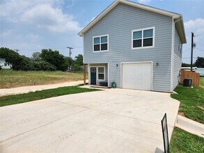 5521 Tin Top Hwy in Granbury, TX - Building Photo - Building Photo