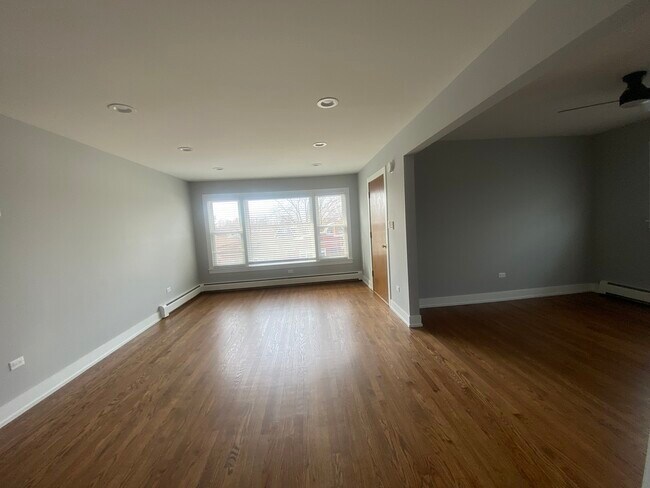 2325 1/2 N 74th Ave in Elmwood Park, IL - Building Photo - Building Photo