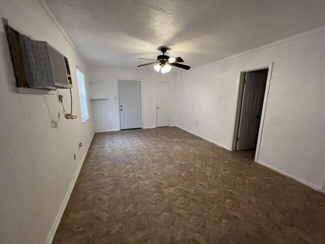 302 W Valley Rd in Harker Heights, TX - Building Photo - Building Photo