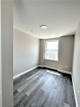 530 Chestnut St in Manchester, NH - Building Photo - Building Photo