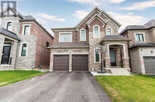 51 Wainfleet Cres in Vaughan, ON - Building Photo