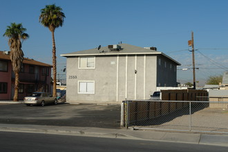 2533 Ellis St in North Las Vegas, NV - Building Photo - Building Photo