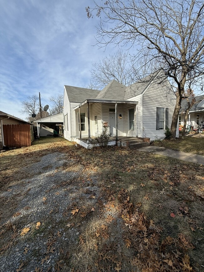 property at 306 N Cleveland Ave