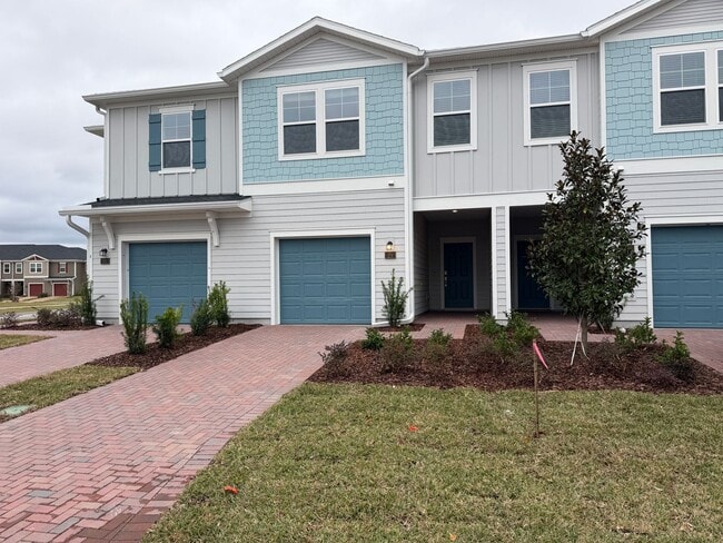 property at 25 Craig Ct