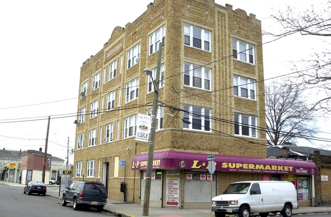 500-504 Magnolia Ave in Elizabeth, NJ - Building Photo - Building Photo