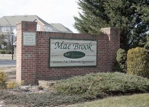 Mae Brook At Renaissance in North Brunswick, NJ - Building Photo - Building Photo