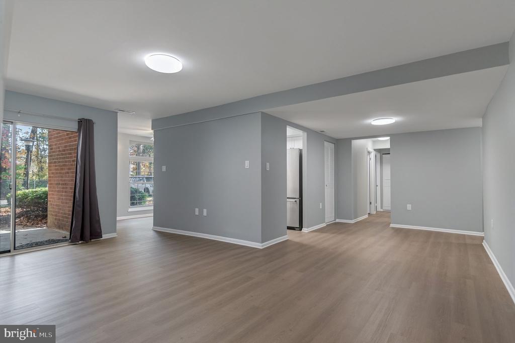 3356 Woodburn Rd in Annandale, VA - Building Photo