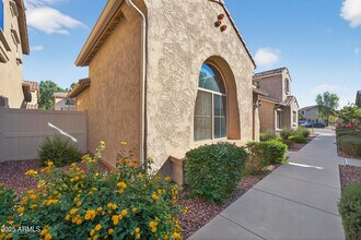 16226 N 21st Ln in Phoenix, AZ - Building Photo - Building Photo
