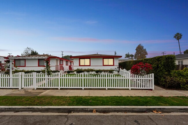 809 Madrid Ave in Torrance, CA - Building Photo - Building Photo