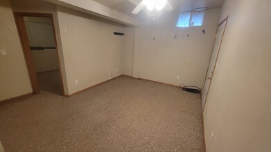 46794 317th St, Unit 2 in Burbank, SD - Building Photo - Building Photo