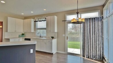2715 Morrie Dr in Bellevue, NE - Building Photo - Building Photo