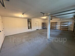 2650 S Peppertree St in Visalia, CA - Building Photo - Building Photo