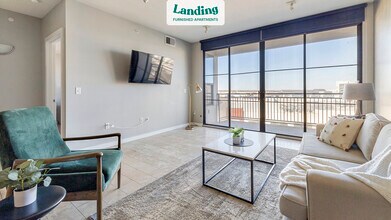 900 Matisse Dr-Unit -503.45732 in Fort Worth, TX - Building Photo - Building Photo